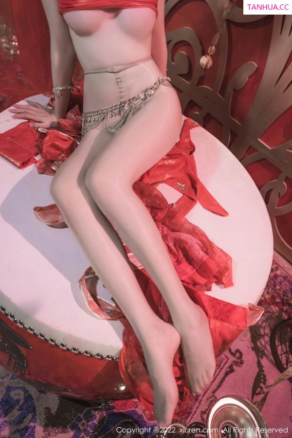 陈若依 抖娘利世 [XiuRen]高清写真图 2022.10.12 No.5699 利世第9张图片